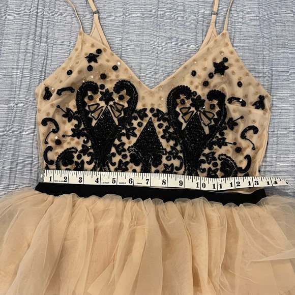 Alice & Olivia by Stacy Bendet mini dress - Picture 5 of 12